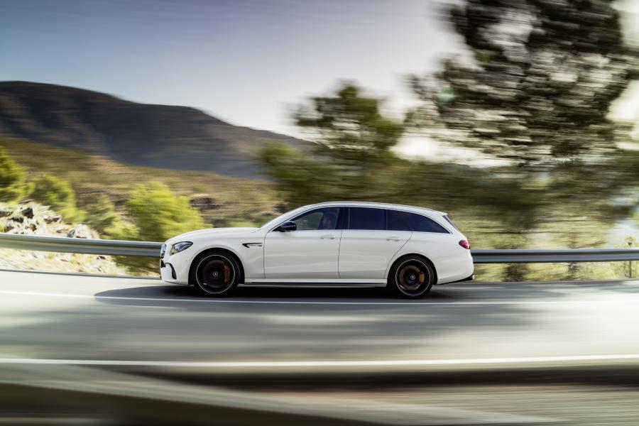  Mercedes-AMG E63 S 4Matic+ Estate (S213) 2017 года  (WW) (фото 8 из 22)